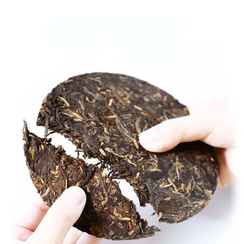 75g Puerh Raw Tea Cake Ancient Tree Pu'er Sheng Tea Chinese Pu-erh Tea Green Tea