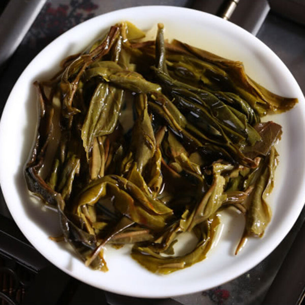 2008 Mengku Mingqian Spring Tip Yunnan Mengku Qizi Tea Biscuit Green Cake 400g