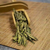 High Quality Mingqian Longjing Green Tea Rain Longjing Tea 250g