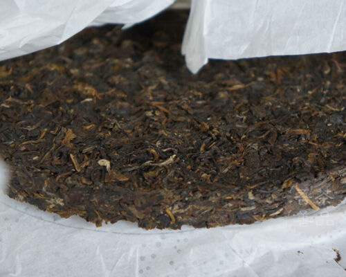 357g Iron Cake T8653 * XiaGuan Tuocha Pu'er Puer Puerh Tea Shen Cake