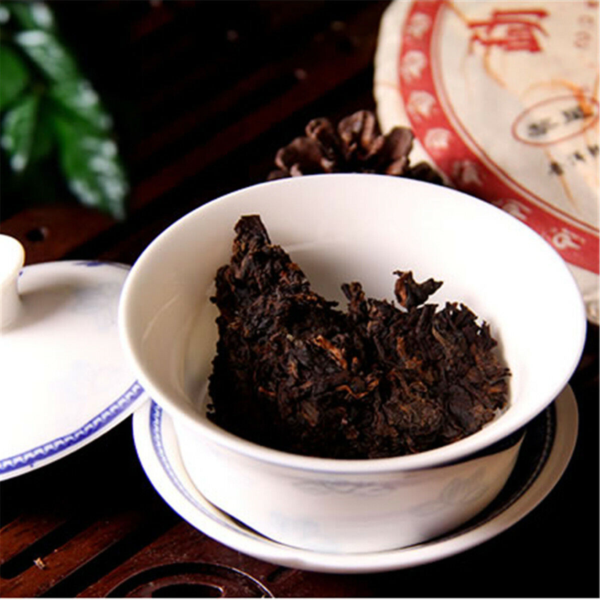 Famous Puer Tea Yunnan Specialty Ripe Pu-erh Top Pu'er Tea Cake Black Tea 357g