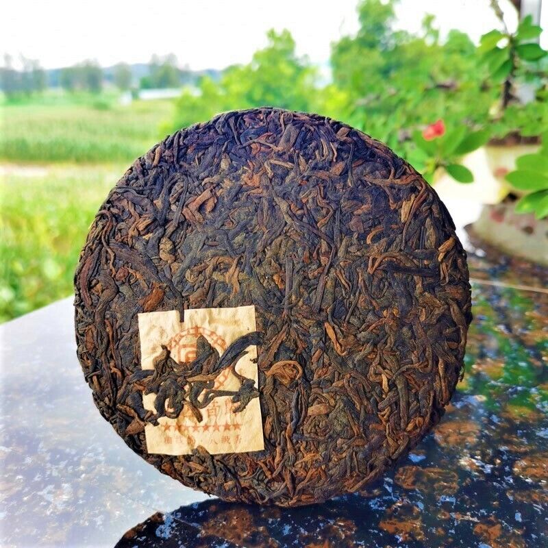 Pressed Tea Healthy Drink Golden Bud Cooked Tea Yunnan Ripe Pu-Erh Tea Cake 200g Main image