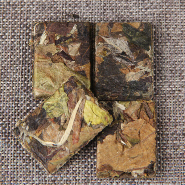 Honey Fragrance Healthy Drink White Tea Yunnan Small White Tea Brick Flower 500g