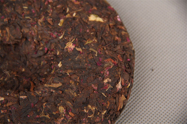 Healthy Pressed Tea Green Food Yunnan Organic Ripe Puer Tea Rose Flavor Tea 100g