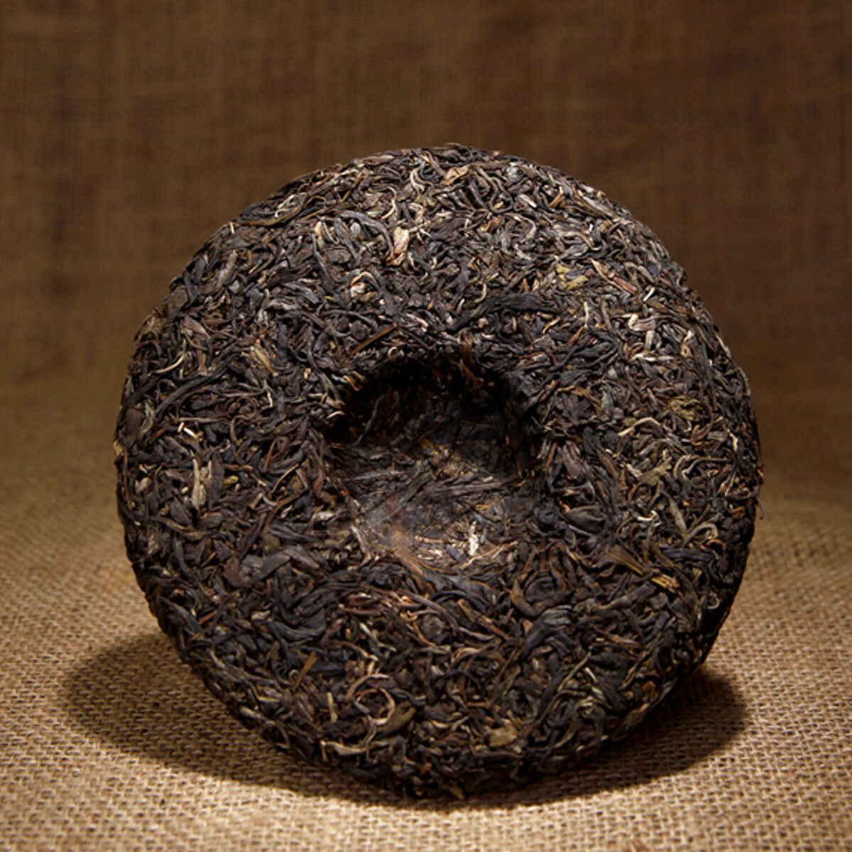 357g Yunnan Raw Puer Tea Pu-erh Cake Tea Early Spring Green Puer Tea Health Food