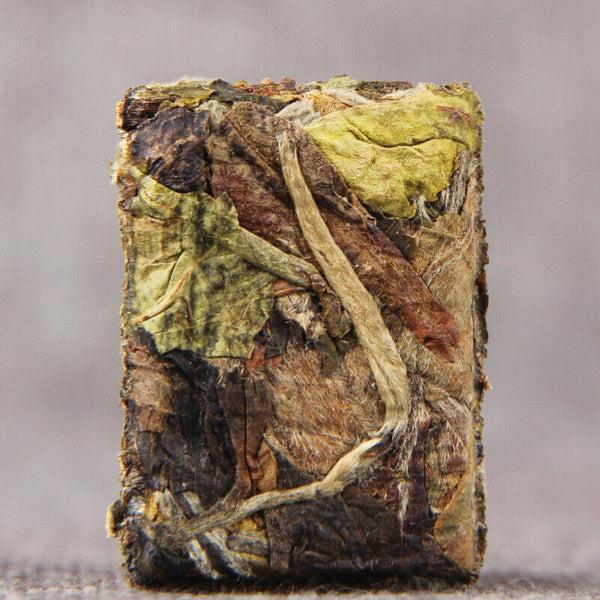 Honey Fragrance Healthy Drink White Tea Yunnan Small White Tea Brick Flower 500g