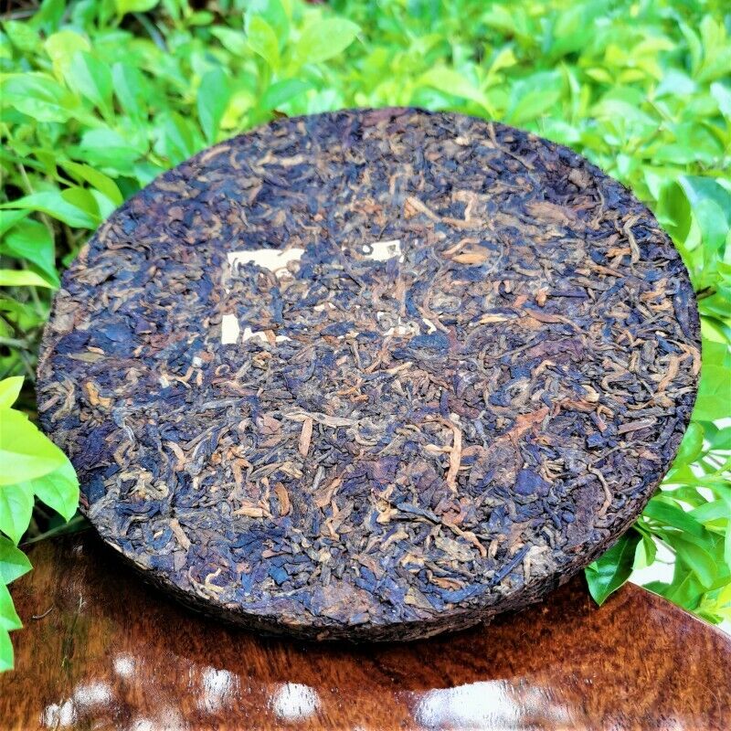 Zhonghong Yin Yiwu Zhangxiang Pu'er Ripe Tea Yiwu Daye Pu'er Ripe Tea Cake 357g Secondary image
