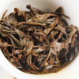 Yunnan Qizi Pu-erh Healthy Drink Green Tea Natural Pu'er Cha Tea Cake 357g