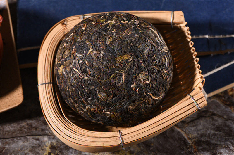 100g Yunnan Old Tea Tree Puer Tea Cakes Shen Pu'er Tea Cake Raw Pu-erh Tea Green Tea
