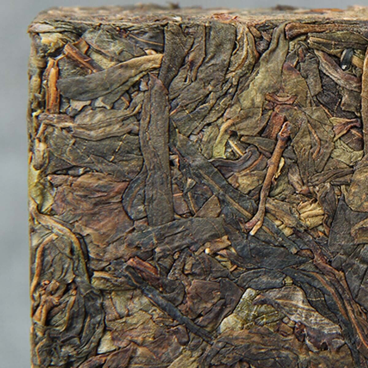 Bingdao Golden Leaf Ancient Tree Candy Sweet Tea Yunnan Puerh Cha Tea Brick 500g