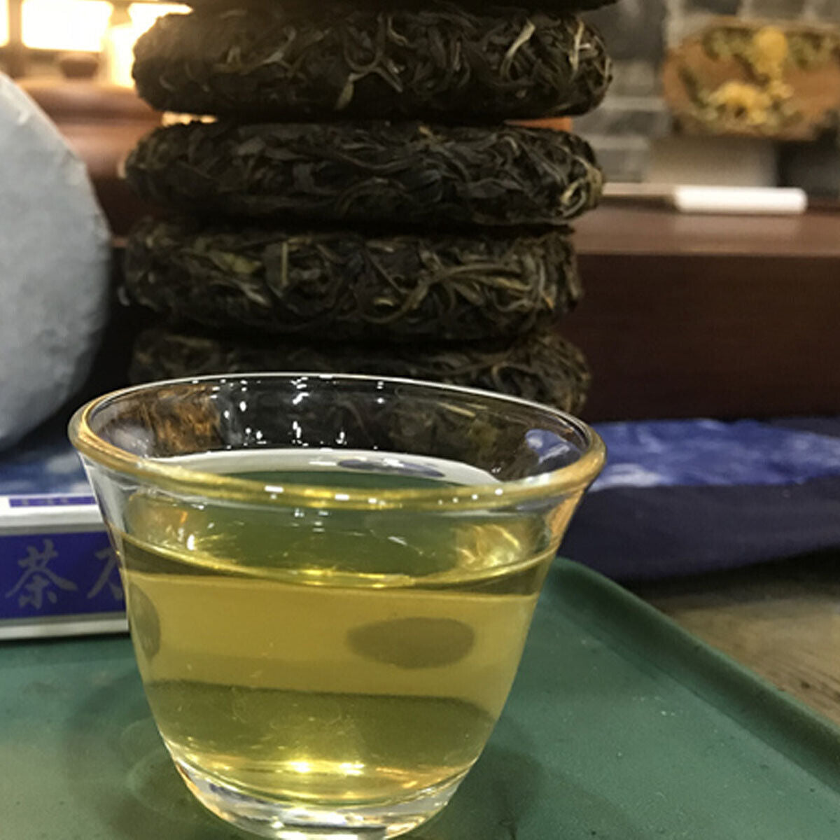 Bing Dao Sheng Pu-erh Healthy Care Chinese Yunnan Premium Cha Puer Tea Cake 100g Main image