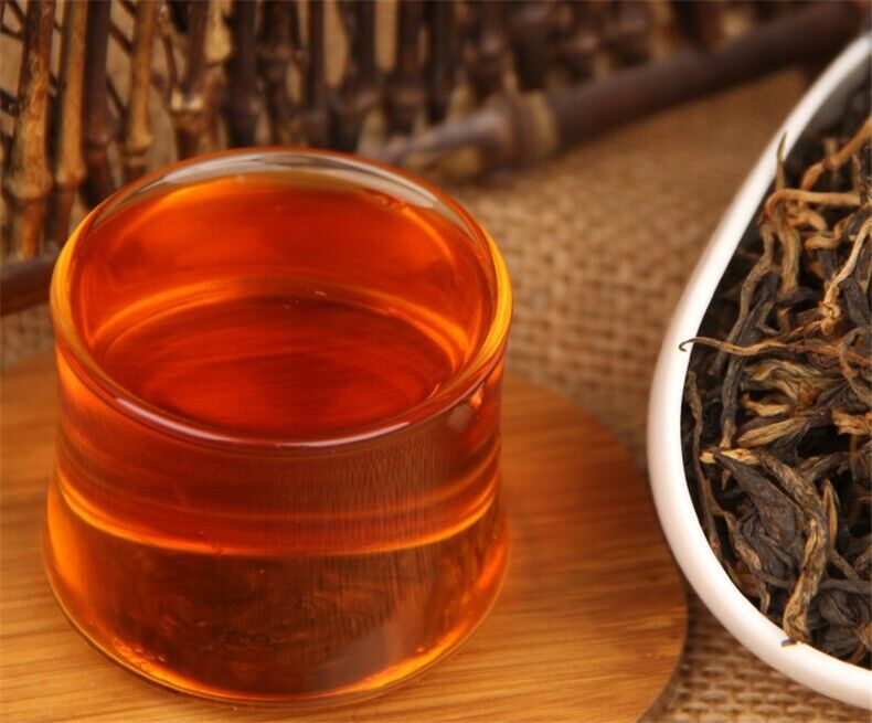 Spring Fragrant Flavor Chinese DianHong Golden Black Kongfu TeaRed Box Gift Tea