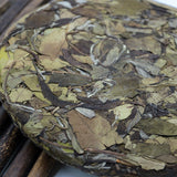 Organic Shoumei Green Tea Floral Fragrance Tea 2017 Fuding White Tea Cake 300g