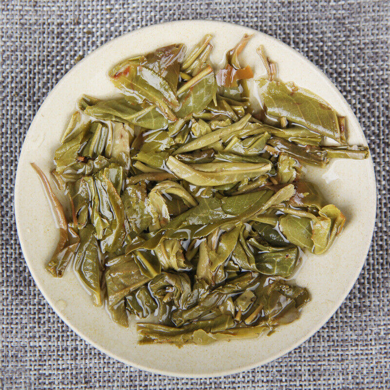 Organic Alpine Tree Tea Bamboo Shell Packaging Top-grade Pu'er Tea Cha Tea 200g
