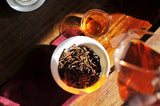 China Dianhong Tea red black tea gold lion head tea 500g gold gold melon tuo Cha