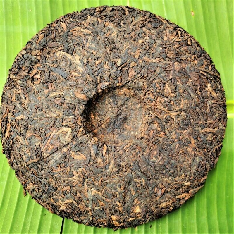 Premium Pu'er Black Tea Healthy Drink Organic Peacock Pu'er Ripe Tea Cake 357g