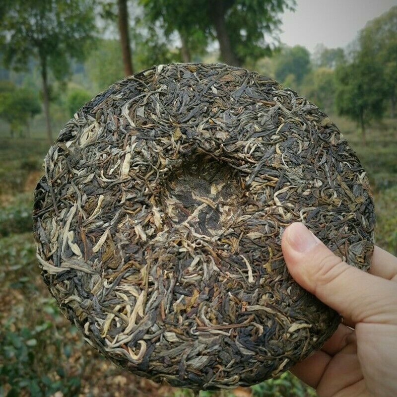 Zhonghong India Mengku Spring Tea Pu'er Tea Cake Yunnan Green Tea 357g
