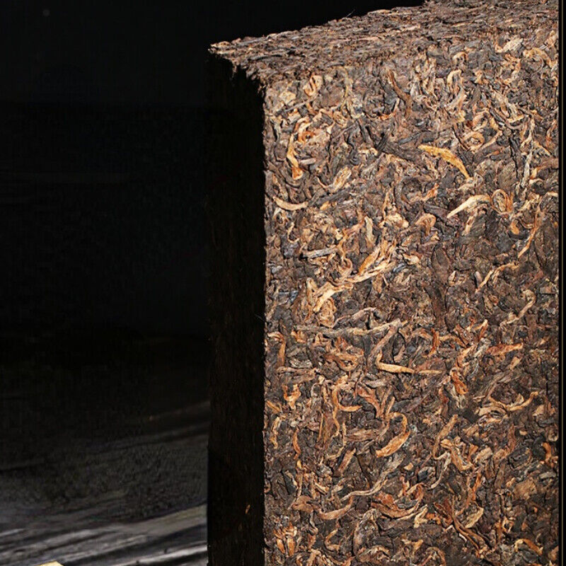 Chinese Aged Pu-Erh Tea Gold Brick Yunnan Natural Cooked Pu-erh Black Tea 1000g Secondary image