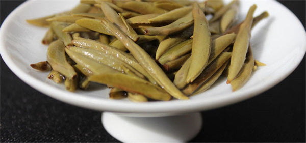 300g Old Fuding white tea cake natural organic Chinese white tea silver needle
