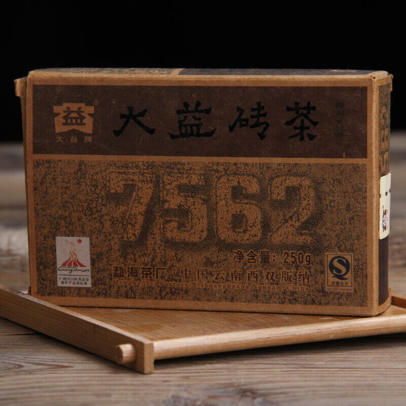 7562 Yunnan Menghai Dayi Pu-erh Tea Brick Ancient Tree Ripe Puer Tea Brick 250g