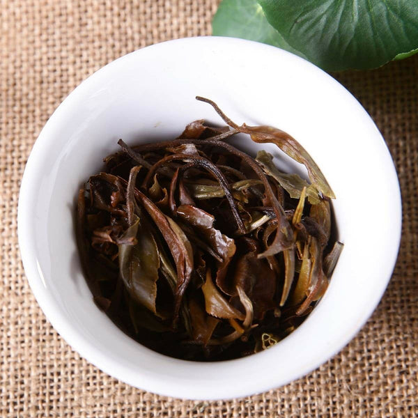357g New Yunnan Raw Puerh Tea Moonlight White Yueguangbai Beauty Pu'er Tea Cake