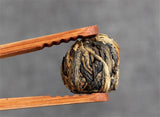 60g China Yunnan Dianhong Black Tea Handmade Small Golden Ball Canned Black Tea