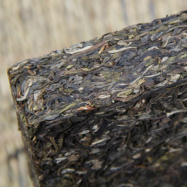 Raw Puer  Old Tree Tea Chinese High Quality Sheng Pu-erh Brick Green Food 1kg