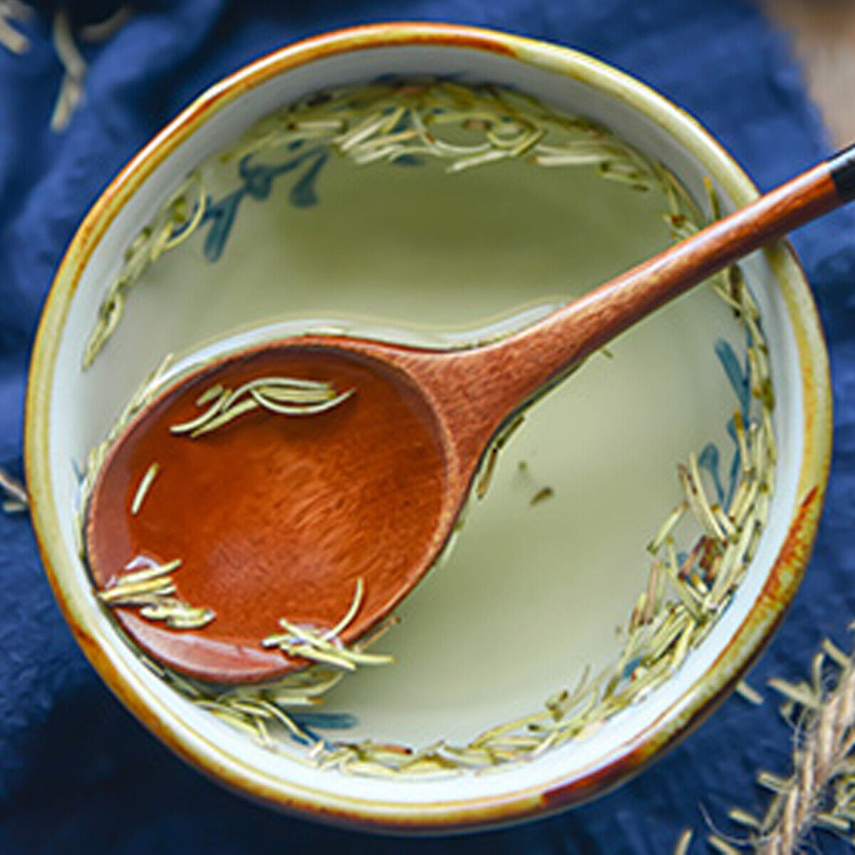 Chinese Refresh Yourself Scented Tea Relieve Headache Green Tea Rosemary Tea