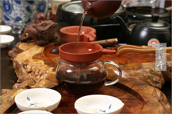 Naturally Organic Puerh Tea Black Tea Made in Chinese Ripe Puer Tea 357g
