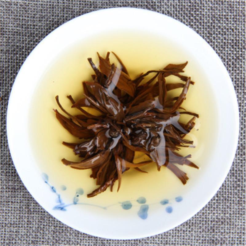 Canned Handmade Black Tea Yunnan Dianhong Black Tea Small Pagoda Pu-erh Tea 60g Main image