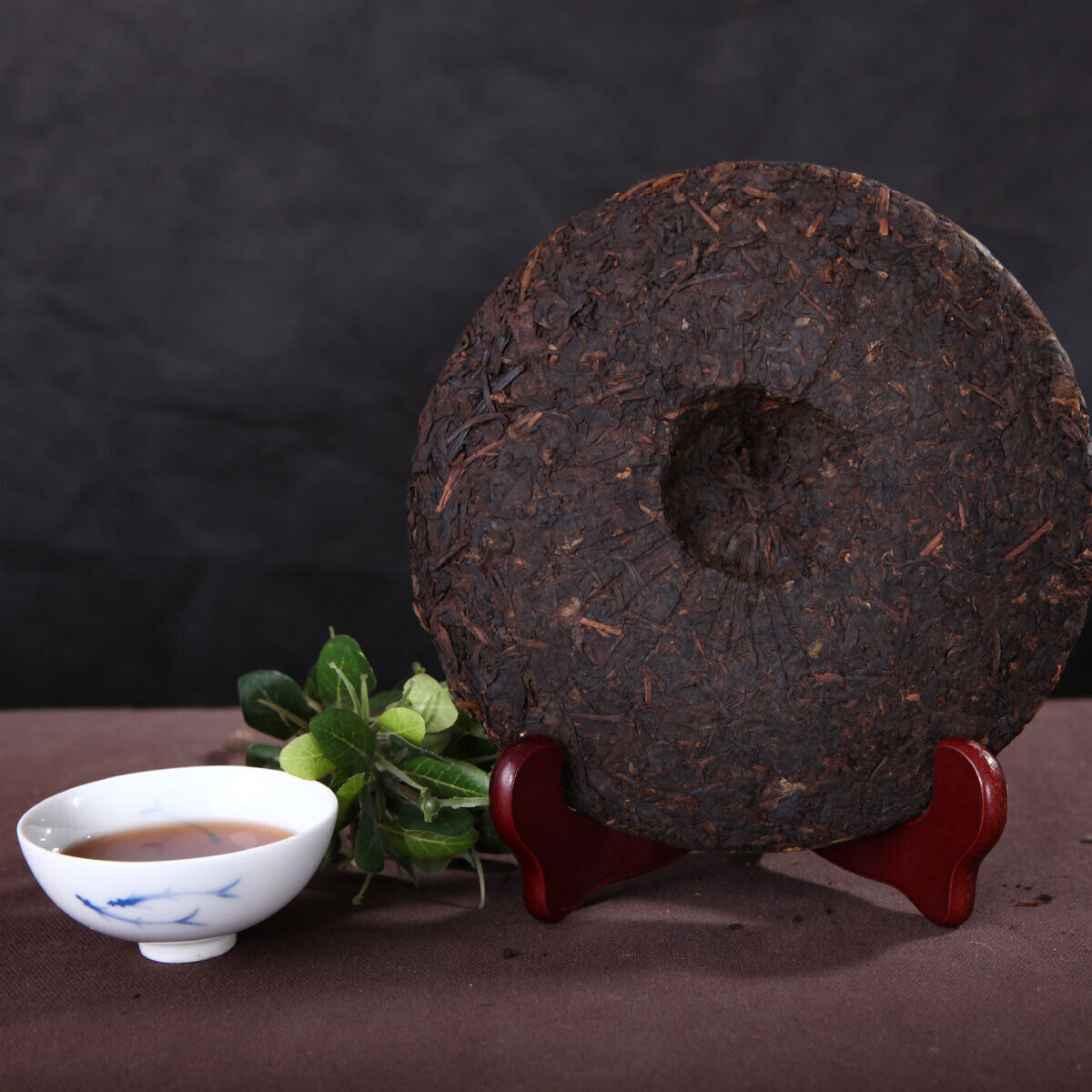China Yunnan Mountain Big Tree Health Care Puerh tea Black Tea Cooked Tea 357g Main image