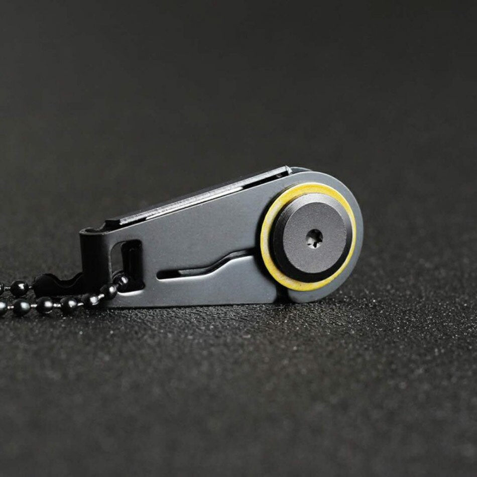 Creative Mini Folding Knives Zipper Keychain Knife Portable Outdoor Survival Emergency Tool Foldable Stainless Steel EDC Navaja Main image