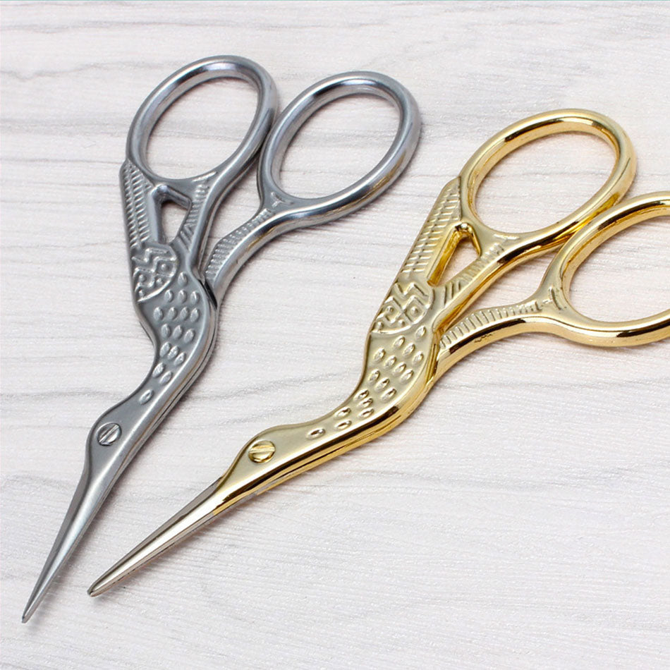 Stainless Steel Retro Tailor Scissor Crane Shape Sewing Small Embroidery Craft CrossStitch Scissors DIY Home Tools (Golden)
