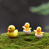 XBJ018 Mini Decoration 2 pcs Crafts Garden Duck Ornament 1 Adult Duck and1 Hatching Duck Terrarium Figurines Micro Landscape