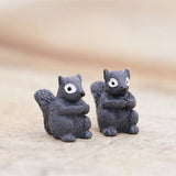 XBJ014 Miniature Decoration Cartoon Crafts Garden Squirrel Ornament Resin Decor Terrarium Figurines Micro Landscape