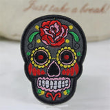 8pcs/lot Punk Rock Skull Embroidery Patches Various Style Flower Rose Skeleton Iron On Biker Patches Clothes Stickers Applique