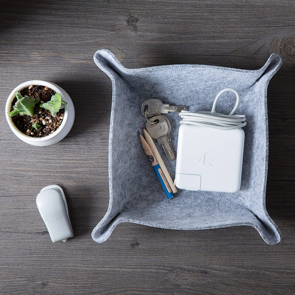1PC Fabric Felt Desktop Sundries Storage Tray Wearable and Durable Foldable use for Office Livingroom Coffee Table Storage Items
