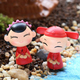 2pcs/lot Couple dolls Bride and groom Wedding decorations Micro landscape ornaments Chinese style creative ornaments Crafts