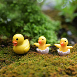 XBJ018 Mini Decoration 2 pcs Crafts Garden Duck Ornament 1 Adult Duck and1 Hatching Duck Terrarium Figurines Micro Landscape