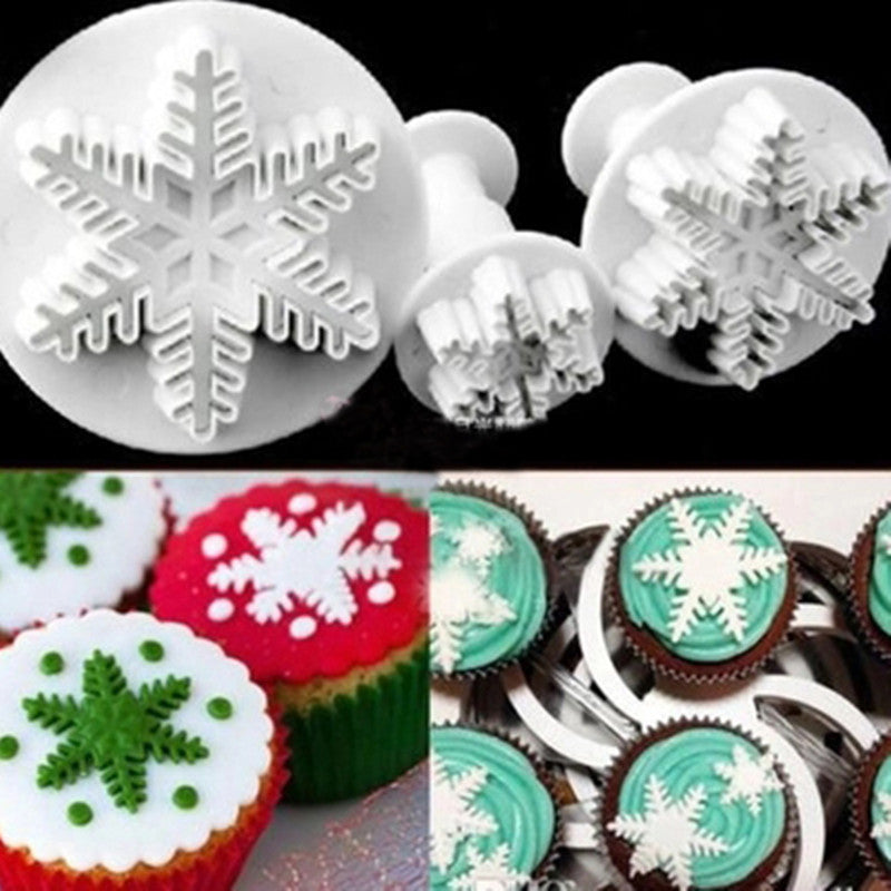 Snowflake Series 3 pc Cookie Plunger Fondant Cutter Cookie Biscuit Baking Tools Cake DIY 3D Sugarcraft Set Secondary image