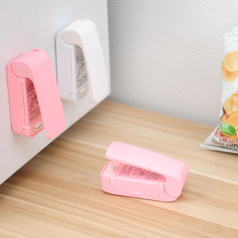 1Piece Hot Selling Household Portable Mini Heat Sealing Machine Impulse Sealer Seal Packing Plastic Package Sealer Drop Shipping