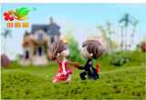 1pair Couple Decoration Crown Couple Moss Micro Landscape Resin Decoration Bride and Groom Small Decoration Crafts