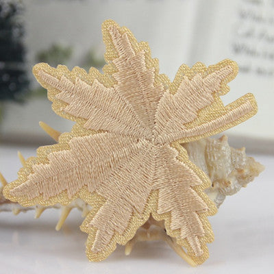 Cute 2 pcs Mixed Colors Fabric Sticker Patches Embroidered Iron on Patch Maple Leaf Sticker Garment Clothing Applique