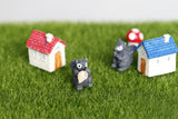XBJ014 Miniature Decoration Cartoon Crafts Garden Squirrel Ornament Resin Decor Terrarium Figurines Micro Landscape
