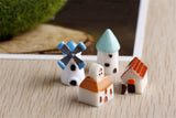 XBJ050 The windmill house 4pcs moss micro landscape decoration resin decoration creative arts and crafts Castle houses