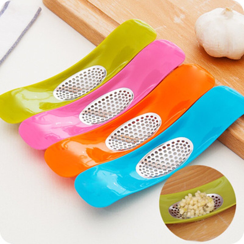 New Gadget Kitchen Press Garlic Crusher Chopper Cozinha Cuisine Accesorios Households Slice Cooking Tool Secondary image