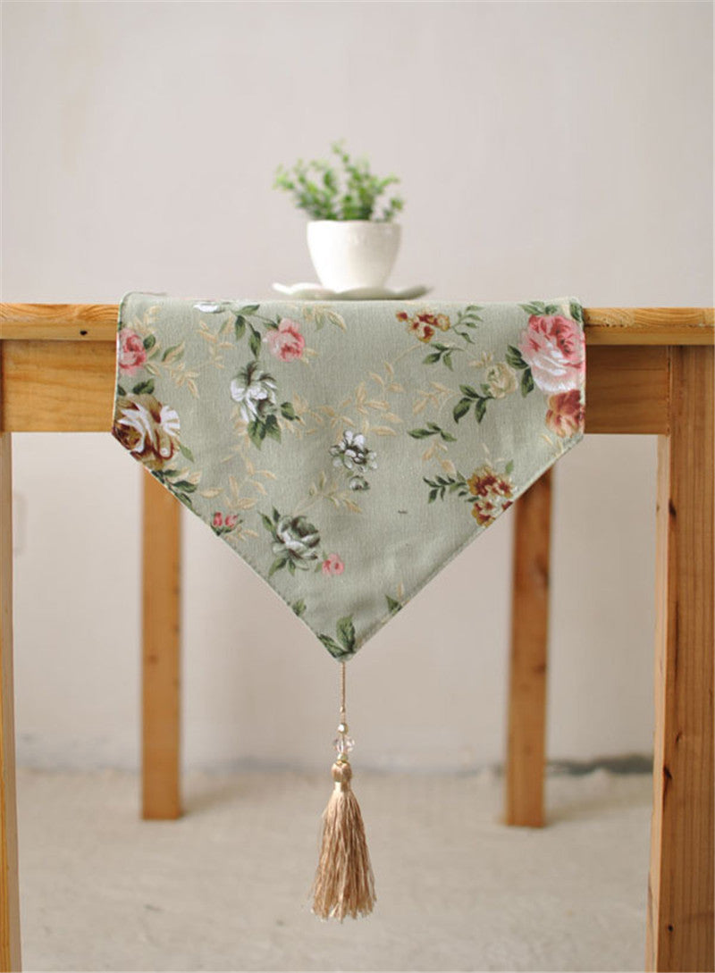 BZ386 Pastoral American country elegant bed's meal gift manufacturers selling table runner tassels runner table cover