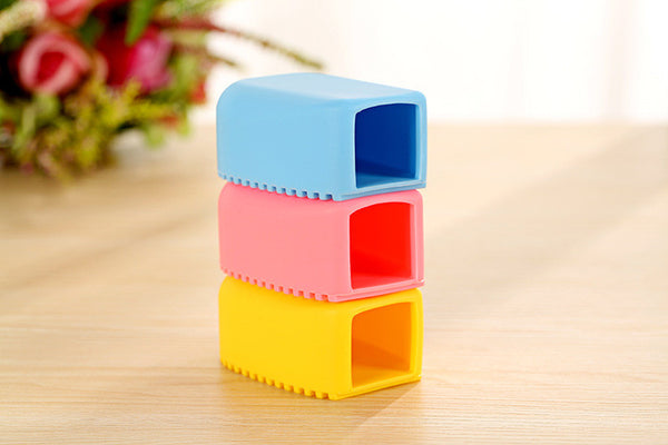 Convenient Colorful 1 pc Cleaning Washing Flexible Scrub Brush Hand-held Mini Washboard Antiskid Creative