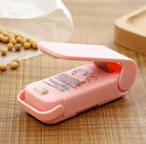 1Piece Hot Selling Household Portable Mini Heat Sealing Machine Impulse Sealer Seal Packing Plastic Package Sealer Drop Shipping