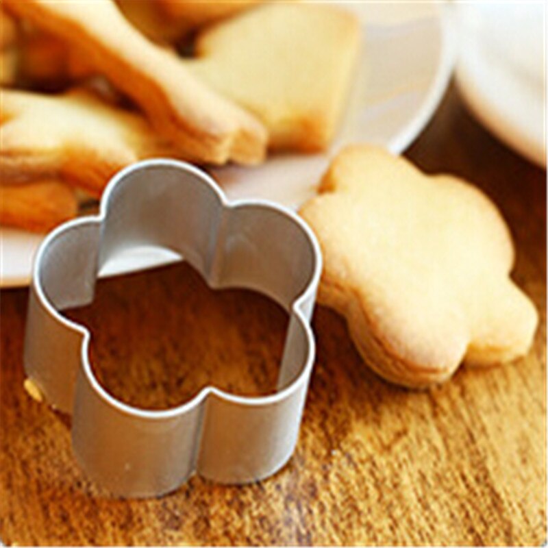 Kitchen DIY Cartoon Cookies Mold Tools Aluminium Alloy Fondant Cake Sugarcraft Cutter Tools